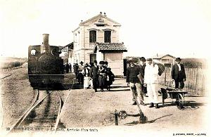 FORT DE L'EAU - ARRIVEE D'UN TRAIN